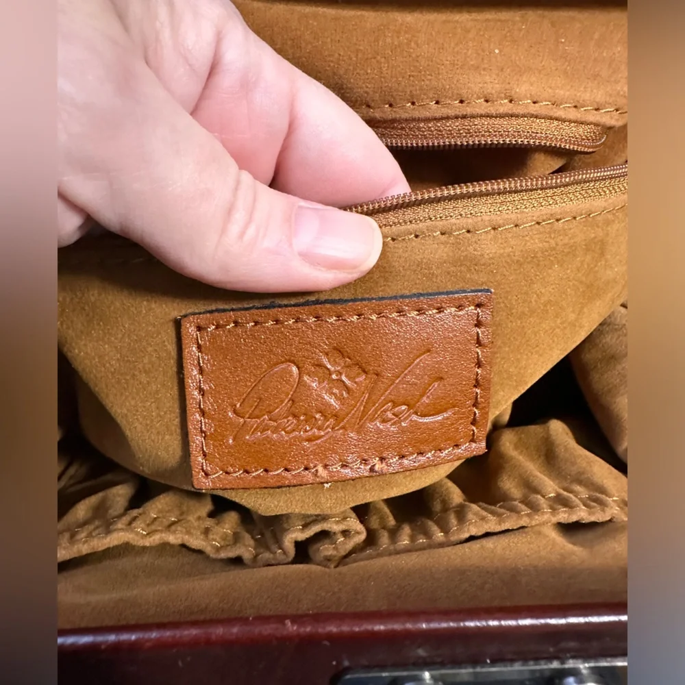 Patricia Nash leather satchel with large pocketbook/change purse - Picture 10 of 11